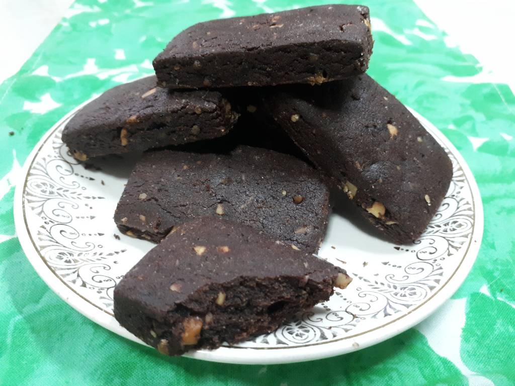 Galletitas integrales de chocolate y maní